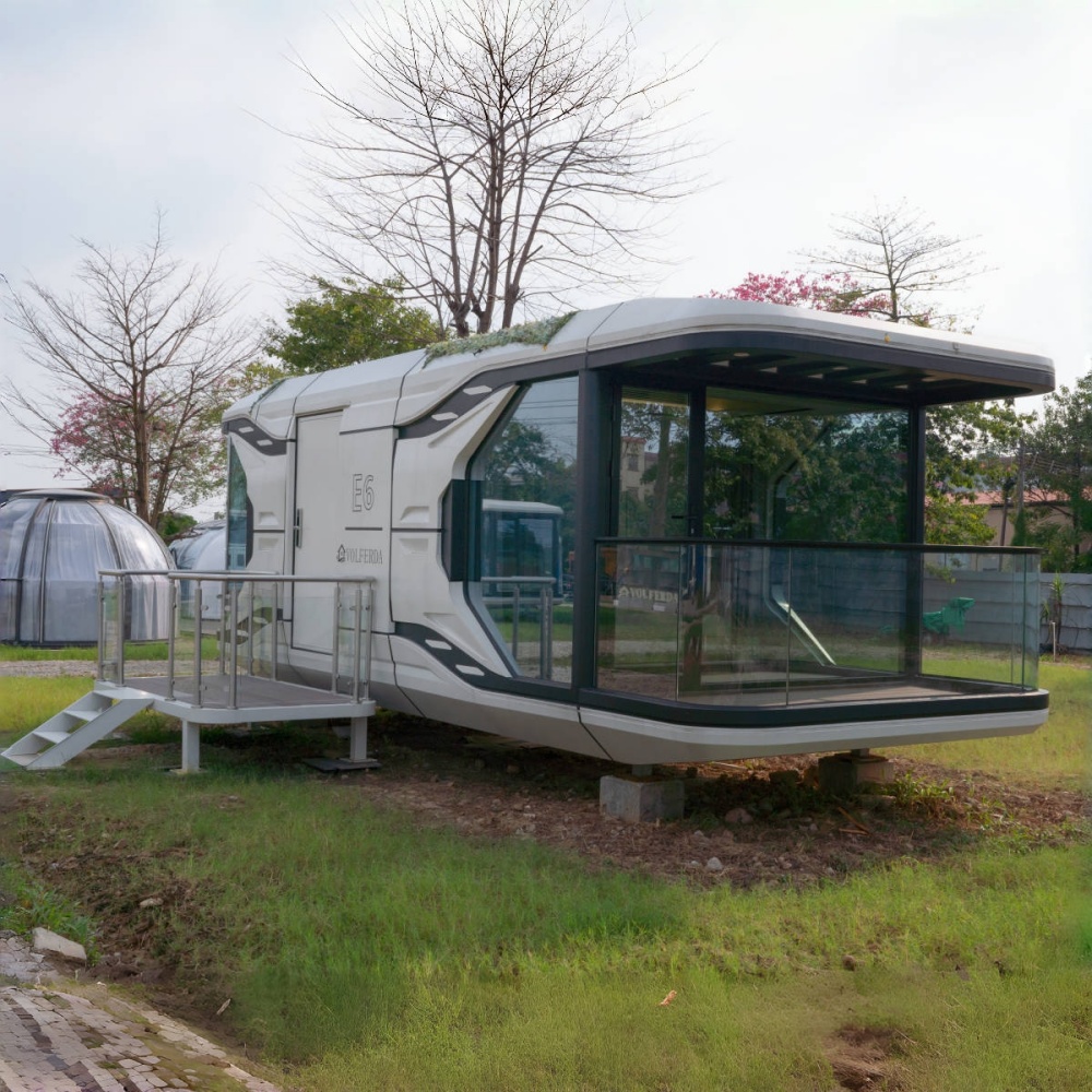 Capsule House E6